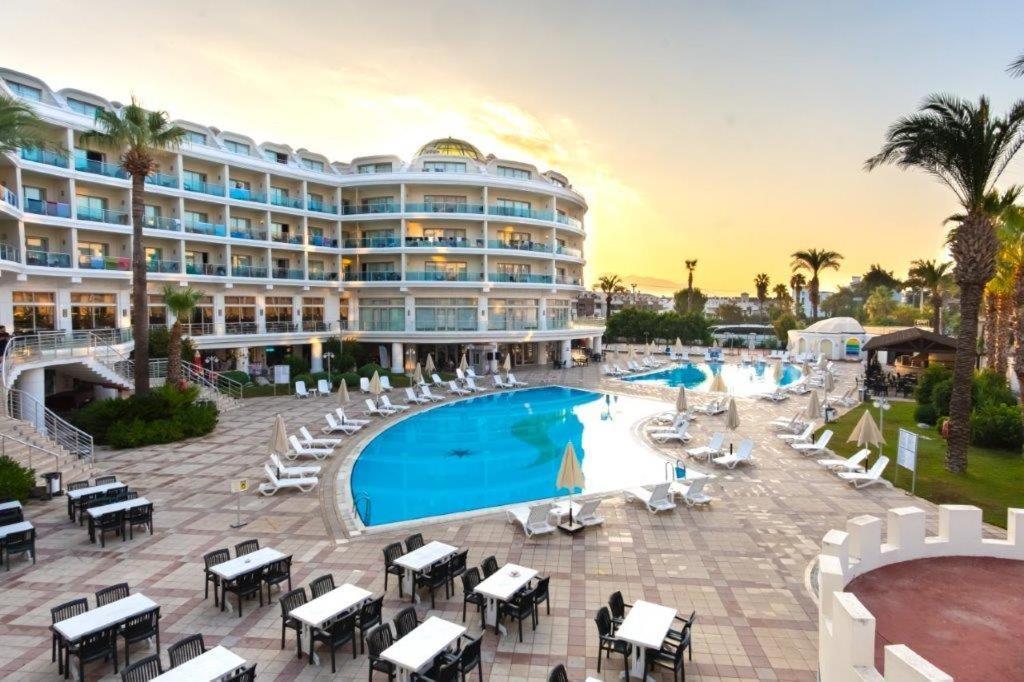 Pineta Park Deluxe Hotel Marmaris Extérieur photo