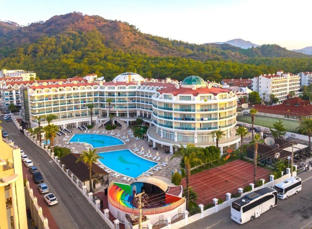 Pineta Park Deluxe Hotel Marmaris Extérieur photo
