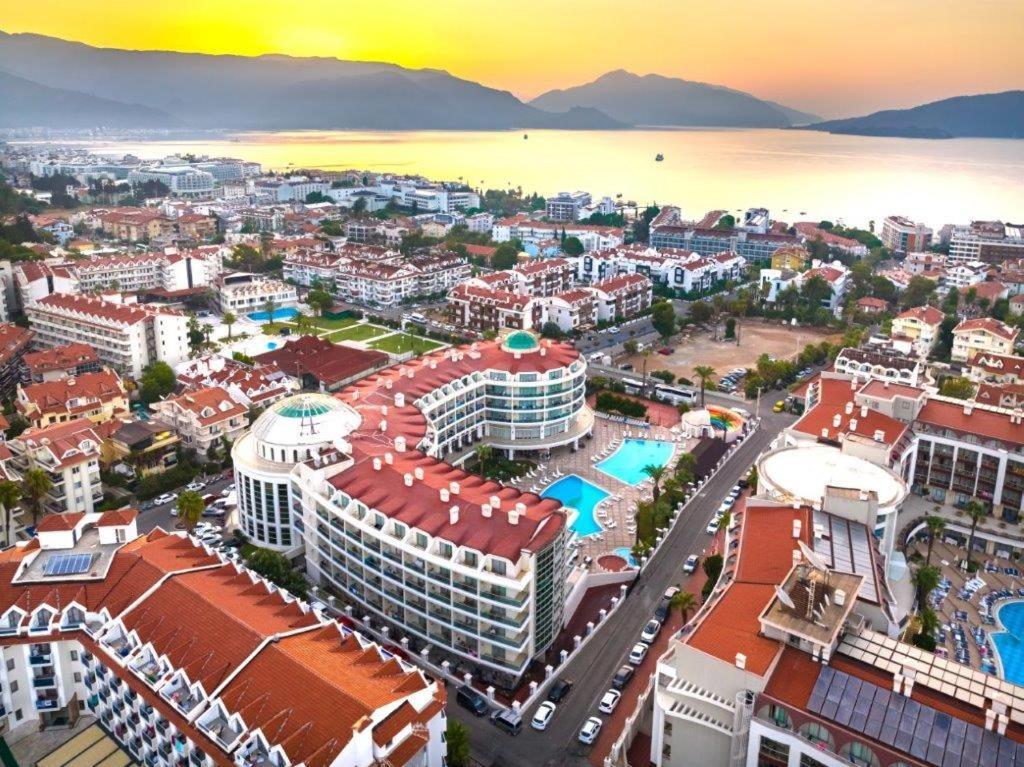 Pineta Park Deluxe Hotel Marmaris Extérieur photo